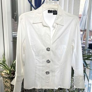 Willi Smith white blouse, Size M.